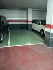 Aparcament cotxe a Rambla de sant joan 81. Plaza de parking rambla sant joan badalona