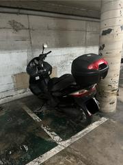 Motorradparkplatz in Camí de sant jeroni de la murtra 1. Plaza de moto en venta en badalona, sant crist
