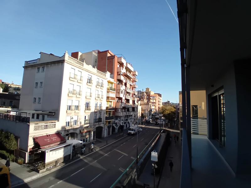 Foto a2fc3cea-bf63-4970-ab82-033e833d8cb7. Lloguer pis a via augusta 20 a Centre Badalona