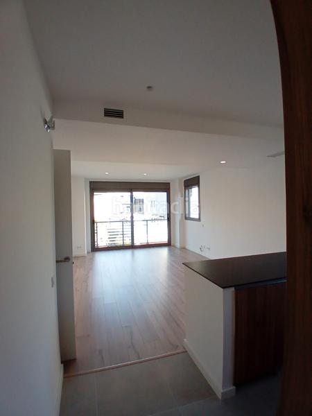 Foto 3e718dd4-252d-4580-8c59-1967460c90df. Rent flat in via augusta 20 in Centre Badalona