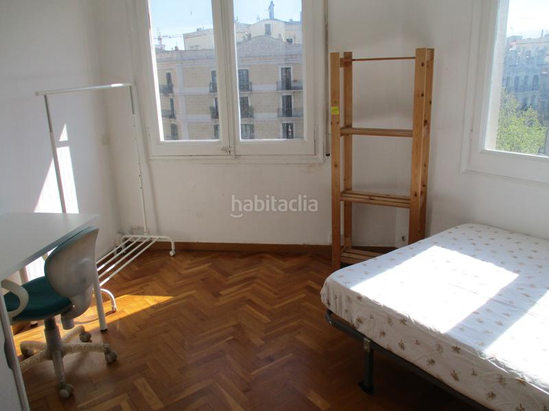 Foto 9da3ae5d-d03b-41ca-a635-d5c1cf146986. Location appartement dans carrer de la diputació 155 dans Barcelona