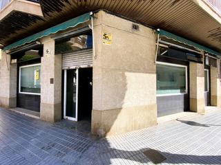 Rent Business premise in Santa joaquina de vedruna 10. Local com. en alquiler en eixample, 2 despachos.