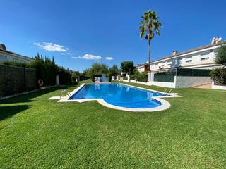 Affitto Casa  Pere vergés. Casa en alquiler en urbanización  moli de la torre, 4 dormitorio