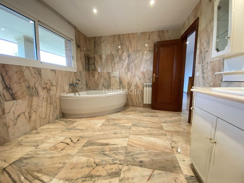 Foto cb9b6b0f-4569-42ed-8961-0c400f68731b. Casa amb calefacció aparcament piscina a Vilafortuny Cambrils