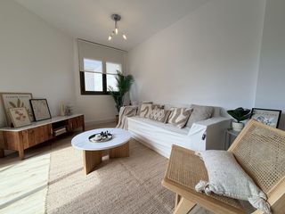Pis a Joan maragall 16. Piso en venta en parellada, 2 dormitorios.