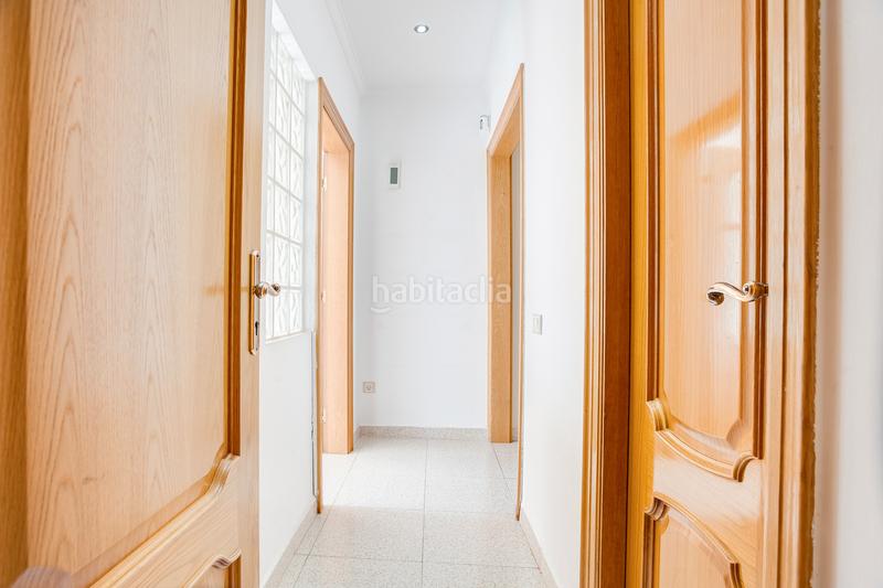 Foto 52d5ef93-f6c8-4504-a989-037617070d2b. Pis a Canovelles