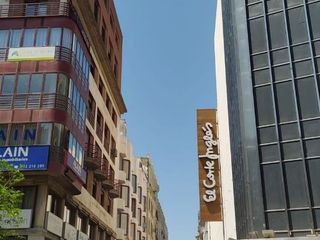 Alquiler Piso en Sant Francesc. Piso con 3 habitaciones con ascensor y aire acondicionado