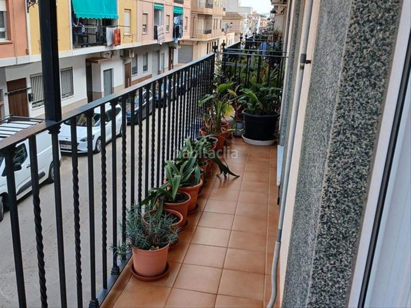 Foto 77e0dfb2-53bb-40c6-9c22-0a535581fe9d. Piso en Rafelbunyol