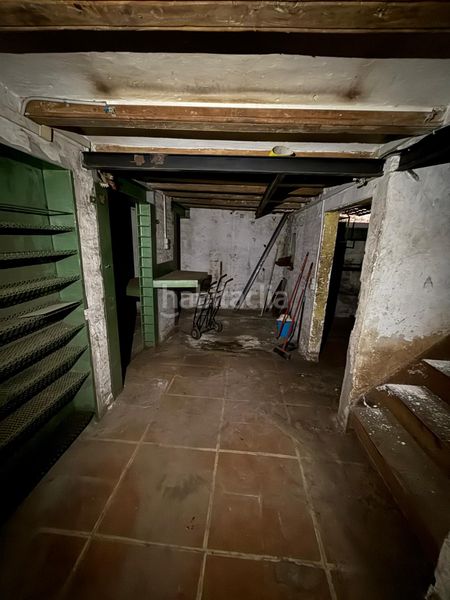 Foto 4b9dc871-33c7-4b57-b9dc-c24635255b67. Local comercial a Raval Barcelona
