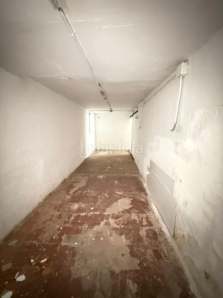 Foto 72e99c44-ab45-4663-830b-2978e2b0a62f. Local comercial a Raval Barcelona