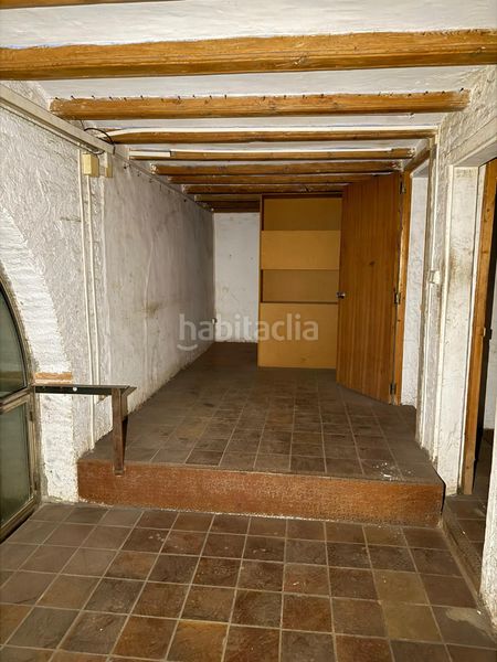 Foto af4ec669-fa6d-41c4-a093-bf41110d79c2. Local comercial a Raval Barcelona