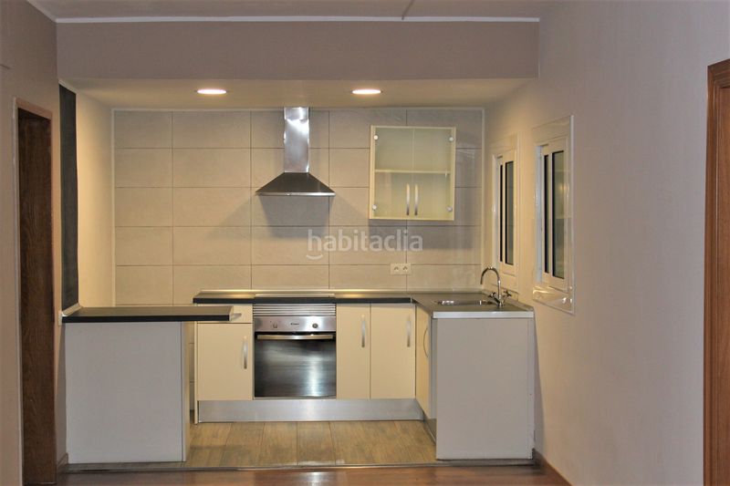 Foto 3f3a2f0f-4f89-4894-8698-6d78171aab0d. Pis a La Plana Esplugues de Llobregat