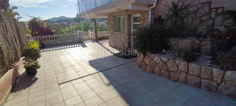 Foto 253b1fe6-11cf-4b5d-a48a-b12a8f6557a1. Lloguer planta baixa amb aparcament a Segur de Calafell nucli urbà Segur de Calafell