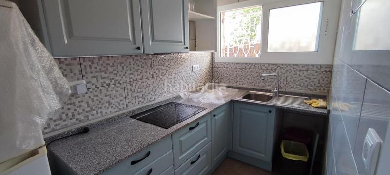 Foto 63d8b088-5e6d-46a4-867d-6434537e3ba1. Lloguer planta baixa amb aparcament a Segur de Calafell nucli urbà Segur de Calafell