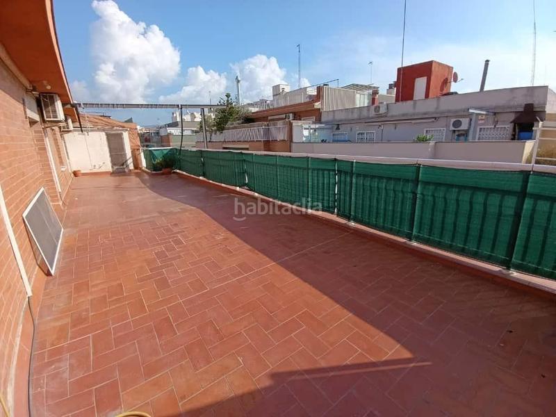 Foto 33f59a96-9275-4f68-9a87-b63abacf8faa. Attique avec chauffage dans Ciutat Cooperativa-Molí Nou Sant Boi de Llobregat