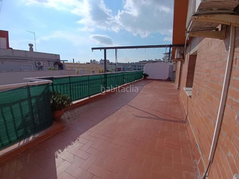 Foto 61a5b40d-06e3-485d-a8f5-d8258caf5ca4. Attique avec chauffage dans Ciutat Cooperativa-Molí Nou Sant Boi de Llobregat