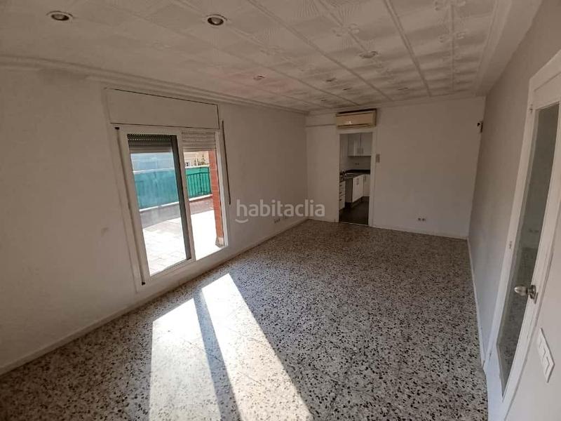 Foto e185652b-fef8-48ab-9a7b-d77e0b08a4db. Attique avec chauffage dans Ciutat Cooperativa-Molí Nou Sant Boi de Llobregat