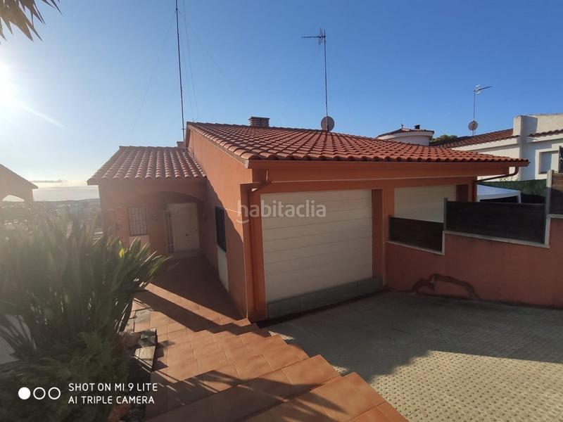 Foto 7c39d5ce-7d7f-4b6e-83e2-05b2c31c9f27. Lloguer casa aparellada amb calefacció aparcament piscina a Segur de Calafell