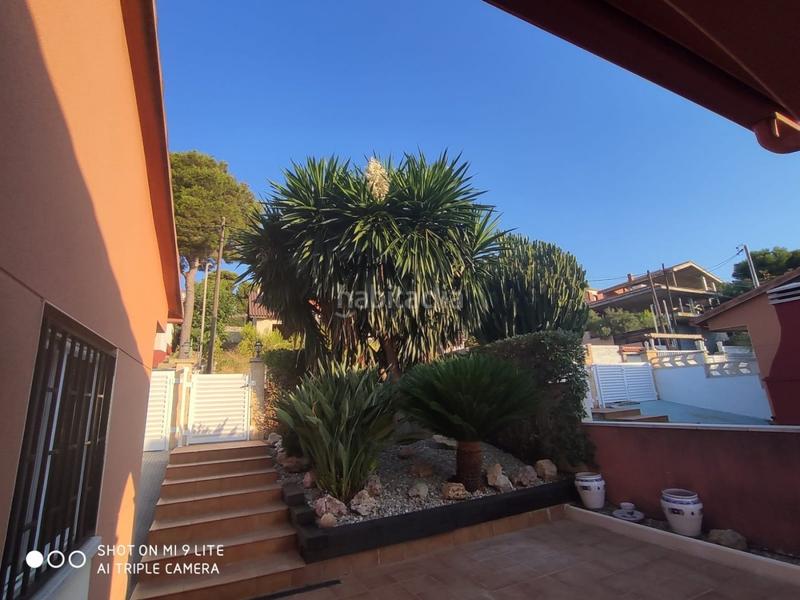 Foto 34ba8f22-d36d-40df-86e0-7723bd9179ef. Rent towny house with heating parking pool in Segur de Calafell nucli urbà Segur de Calafell