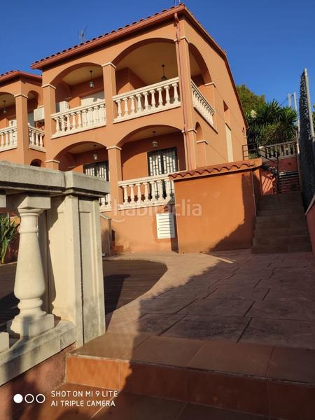 Foto 420d406e-b06c-4f11-bb1b-b343fc9c5e83. Rent towny house with heating parking pool in Segur de Calafell nucli urbà Segur de Calafell