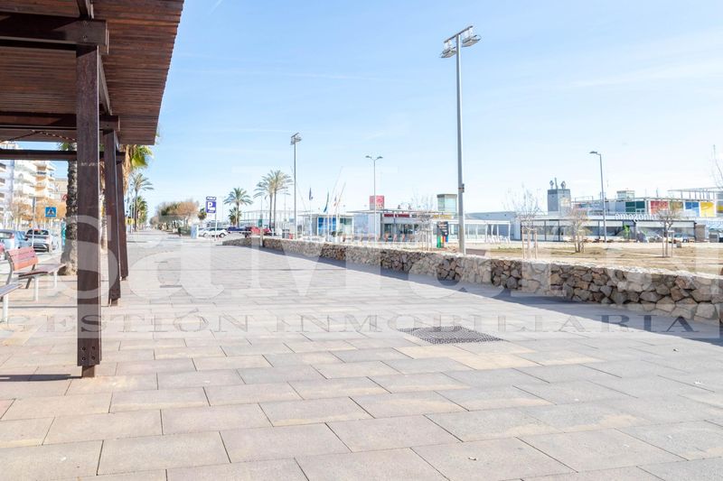 Foto 9d398ddb-5799-4f06-bacb-4a75d4282a76. Pis a Segur Platja Segur de Calafell