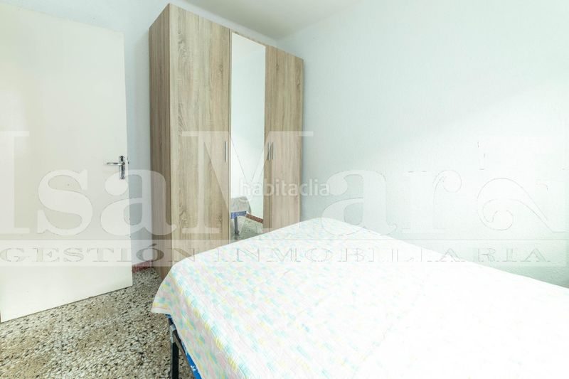Foto eab19e94-28d1-4375-bba1-b70e3b739482. Pis a Segur Platja Segur de Calafell