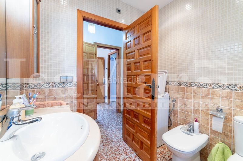 Foto 075cbe8e-7eea-4e81-a4b4-04ae9b316356. Casa a calle Bellvei 8 a Bellvei