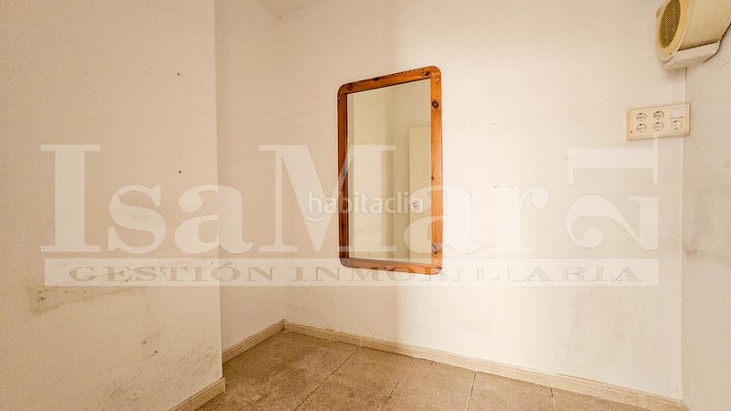 Foto 3179a501-6627-4d02-abd7-2212fe28b21e. Local comercial a Centrevila Vilanova i la Geltrú