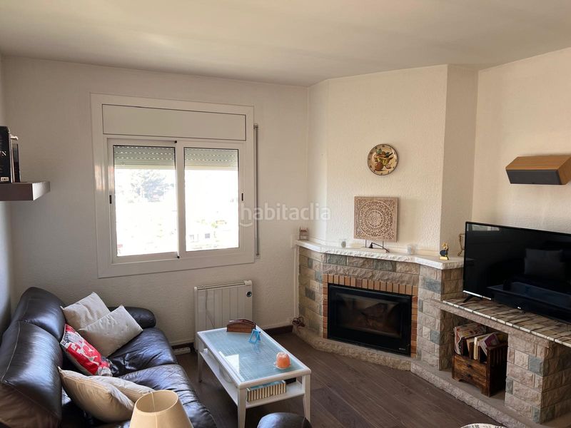 Foto ec09de24-2cb7-4368-9219-b6e2694b2596. Appartamento con camino in Segur de Calafell nucli urbà Segur de Calafell