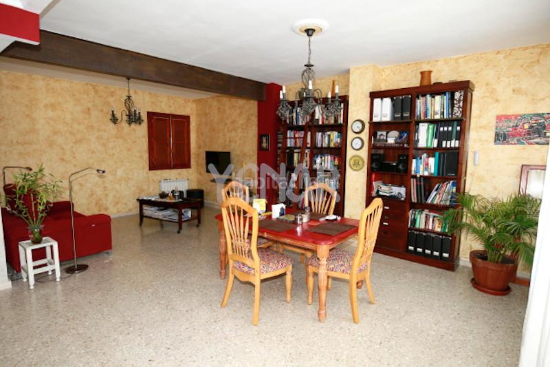 Foto 1c3c8630-4496-47ba-8890-77121cfeb8a6. Piso  en Castalla