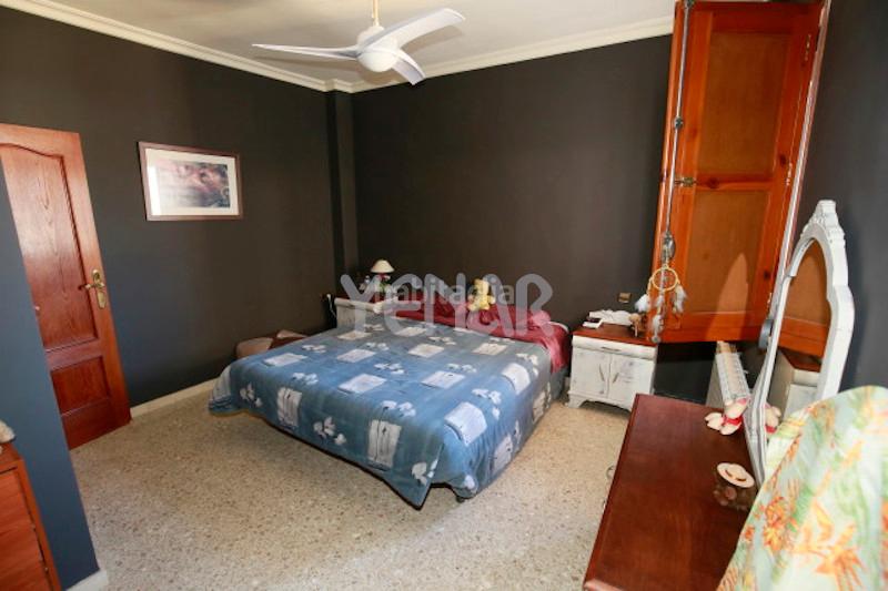 Foto 40f33083-7bd3-4563-a050-7fdc7f8cb63a. Piso  en Castalla