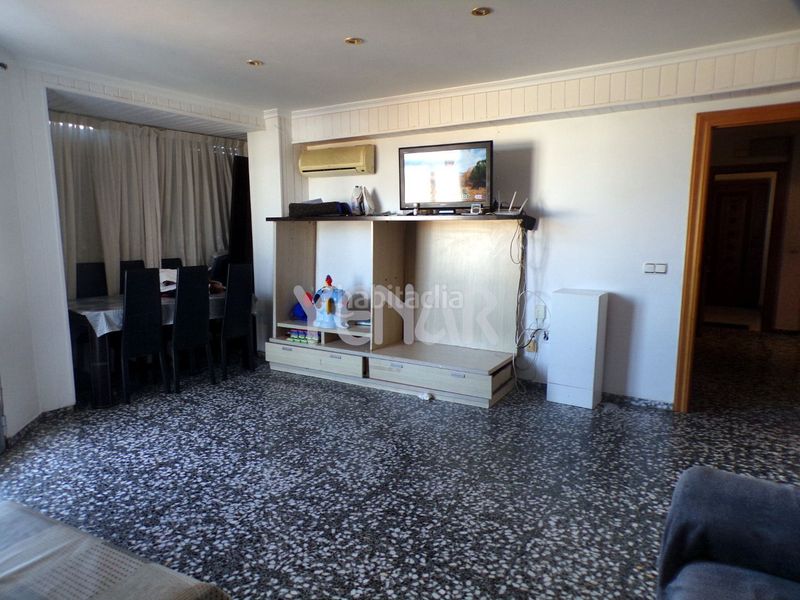 Foto 0d444c8b-1a27-4d02-9087-e3beb6611057. Pis a Castalla