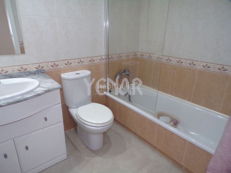 Foto ba2e4fdb-9e70-4dd1-8ac0-5f5fc3b414ee. Pis amb calefacció a Centre-Zona Alta Alcoi