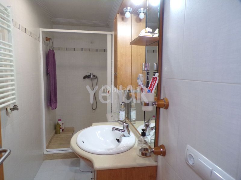 Foto d845c3ff-0c18-4ac3-84d4-cbbc955b2ac1. Duplex con riscaldamento in Castalla