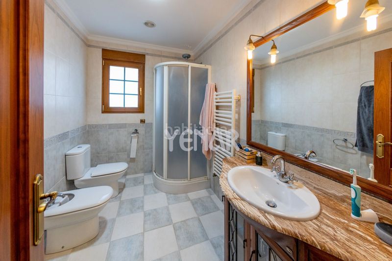 Foto bf3262c8-8360-46fd-85a0-5c6e1ca72d0e. Casa amb calefacció piscina a Castalla