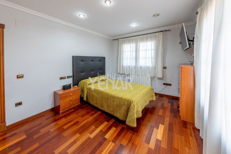 Foto c1fe4cfb-4f93-44ab-91a1-9b8745184068. Casa amb calefacció piscina a Castalla