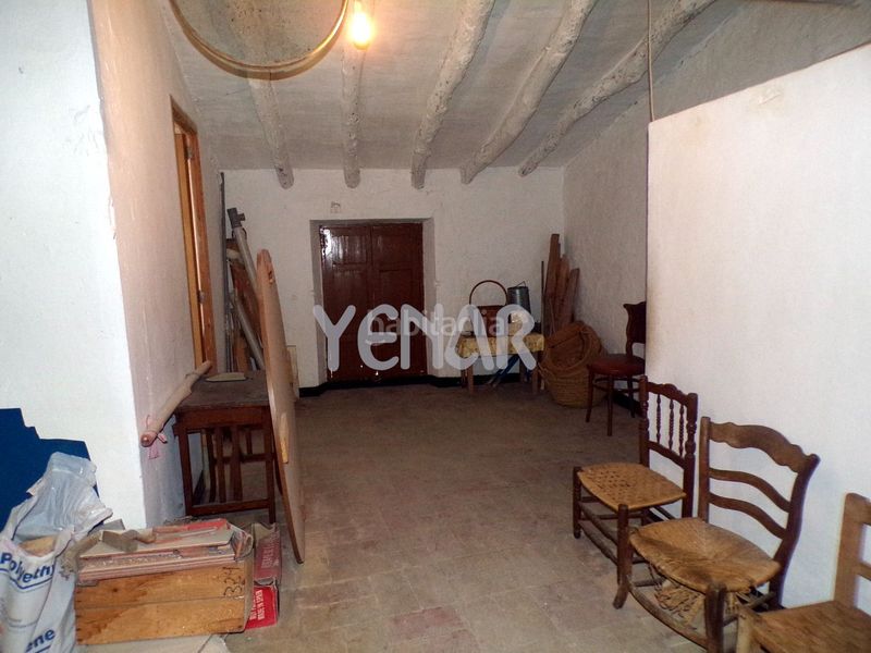 Foto 4ab4d4ff-d9f7-4e7b-a389-84d9656bebc0. Masia a Onil