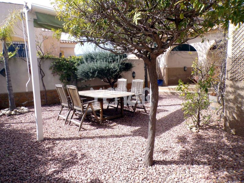 Foto b6790c68-8d54-434c-93b6-a1df7c387a24. Casa a Castalla