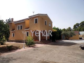 Casa a Castalla. Chalet en castalla