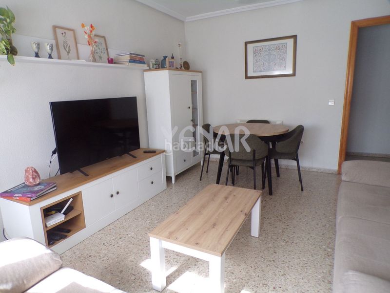 Foto cc58f1e9-1d7e-4fad-a64b-770f6942fd62. Pis a Castalla