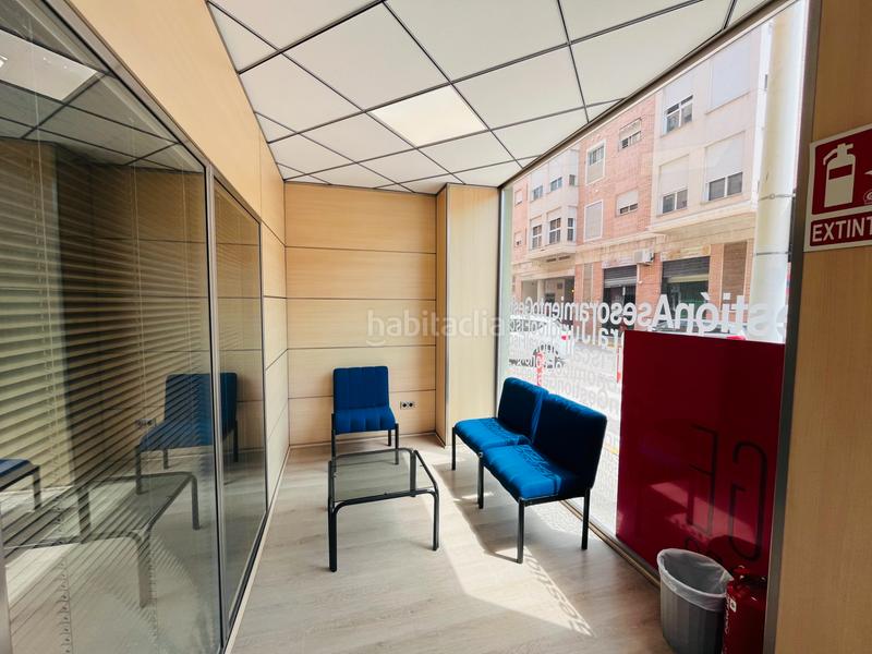 Foto ea9f0e86-9c86-43e6-b7d3-205a84612838. Lloguer local comercial a carrer de santa cecília 8 a Moncada