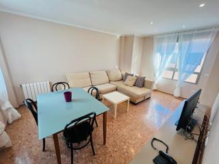Location Appartement  Calle de santa barbara. Estudiantes ascensor 1 habitación 1 baño a/a calefacción central
