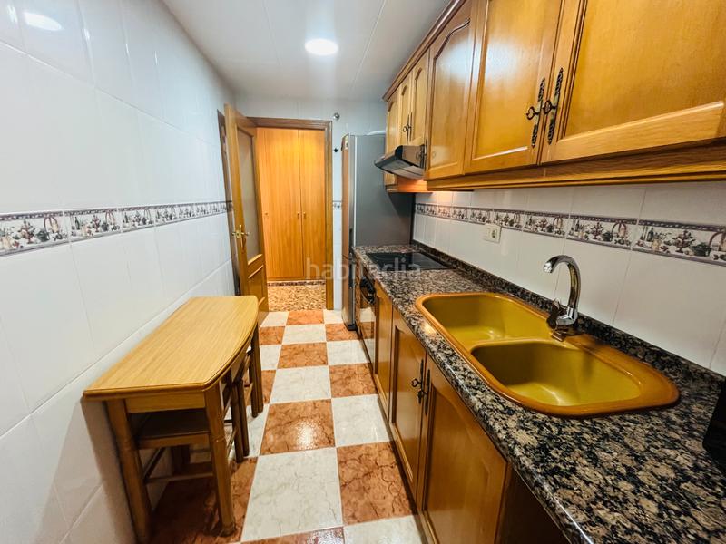 Foto e8873875-f3f8-4da7-8585-e5a4eb6c4545. Affitto appartamento in carrer hispanitat 8 in Moncada