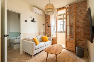 Location Appartement  Carrer de la providència. Piso amueblado en zona parc guell en alquiler