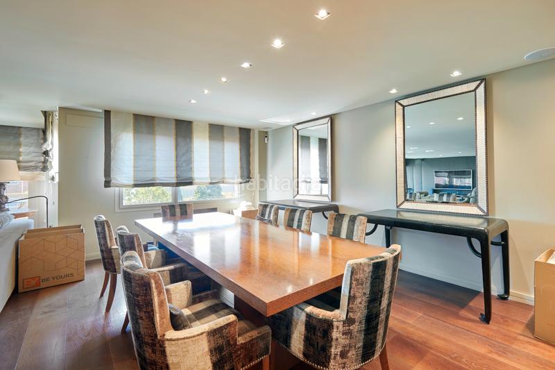 Foto 0867085b-bba5-4103-8a73-b6250239fa0d. Alquiler piso  amueblado zona alta alquiler con zona comunitaria vigilancia y parking en Barcelona