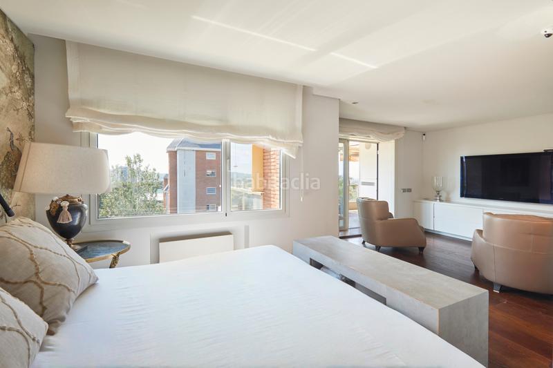 Foto 30fa2e3c-6b28-4f5f-8869-48b14ef5cfd6. Alquiler piso  amueblado zona alta alquiler con zona comunitaria vigilancia y parking en Barcelona