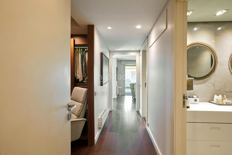 Foto 8f4cba57-eef5-413b-8500-0e3008c4786a. Alquiler piso  amueblado zona alta alquiler con zona comunitaria vigilancia y parking en Barcelona