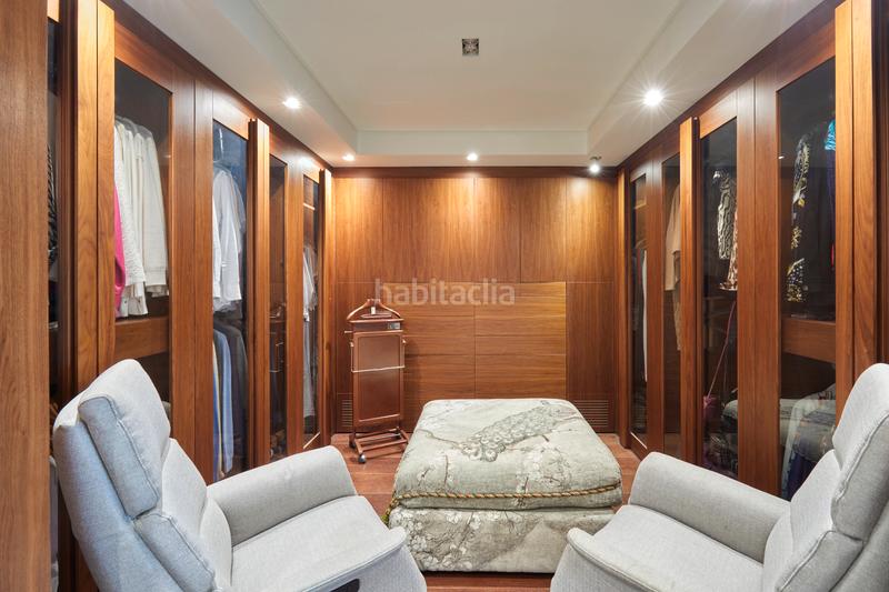 Foto a90e68f9-3987-45e7-a568-37cd6e86ea67. Alquiler piso  amueblado zona alta alquiler con zona comunitaria vigilancia y parking en Barcelona