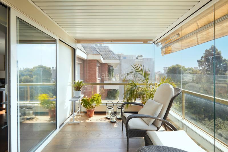 Foto b57b435a-fe0e-41c8-864f-5b38fd6c67a8. Alquiler piso  amueblado zona alta alquiler con zona comunitaria vigilancia y parking en Barcelona