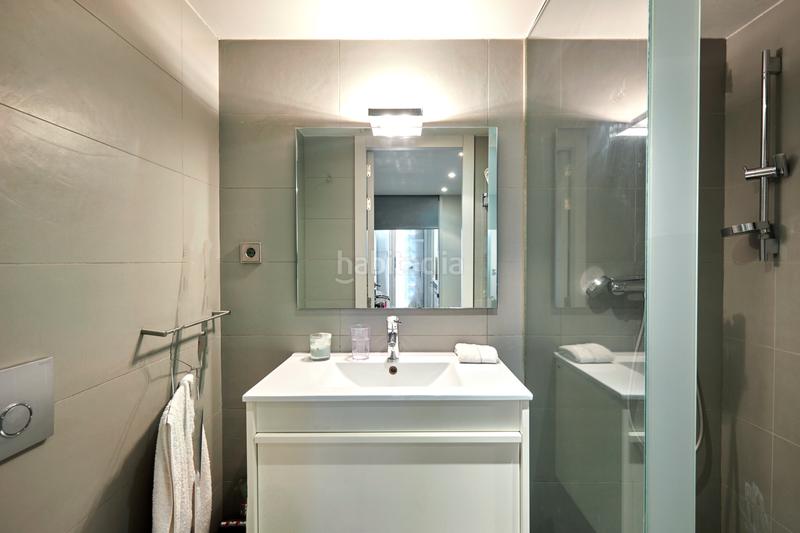 Foto e9773229-ec2c-4c38-a83c-0188410bb357. Alquiler piso  amueblado zona alta alquiler con zona comunitaria vigilancia y parking en Barcelona